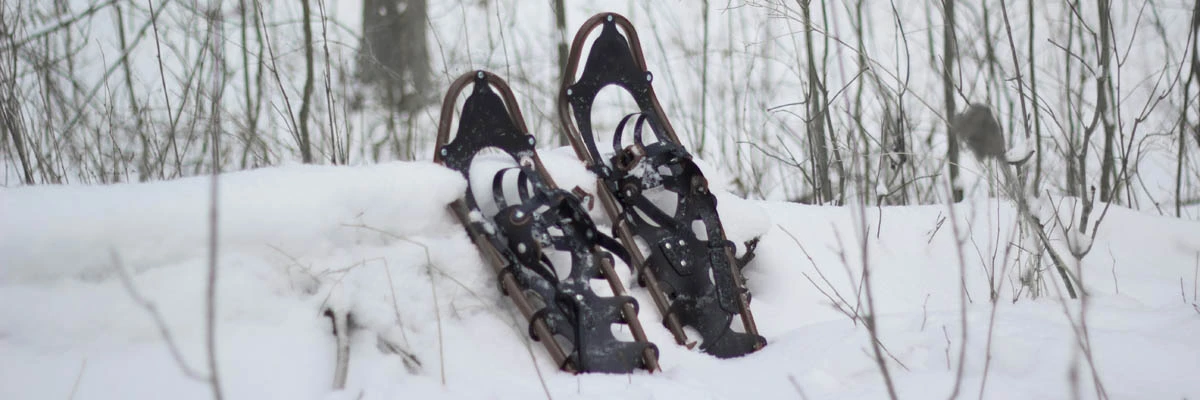 Matériel randonnée raquettes montagne